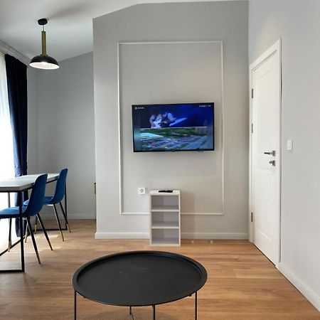 Lungomare Apartments Petrovac المظهر الخارجي الصورة