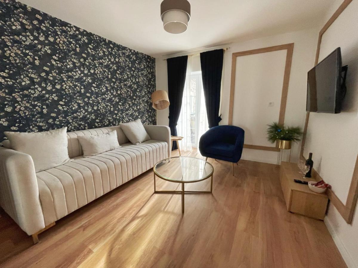 Lungomare Apartments Petrovac المظهر الخارجي الصورة